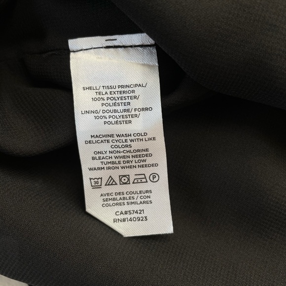 Loft clip dot shirred ruffle neck blouse. - Picture 10 of 10